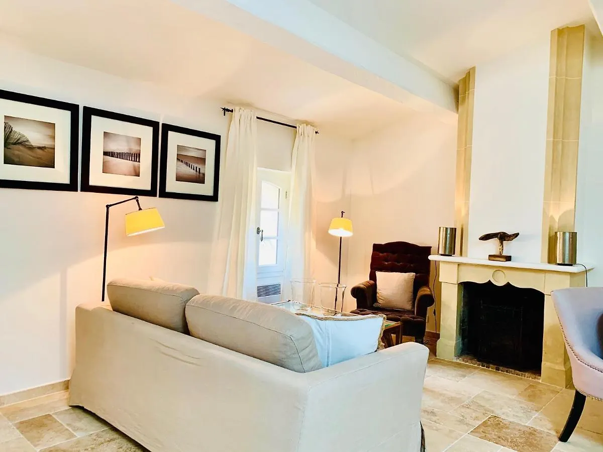Maison سان تروبيه 0*, سان تروبيه
